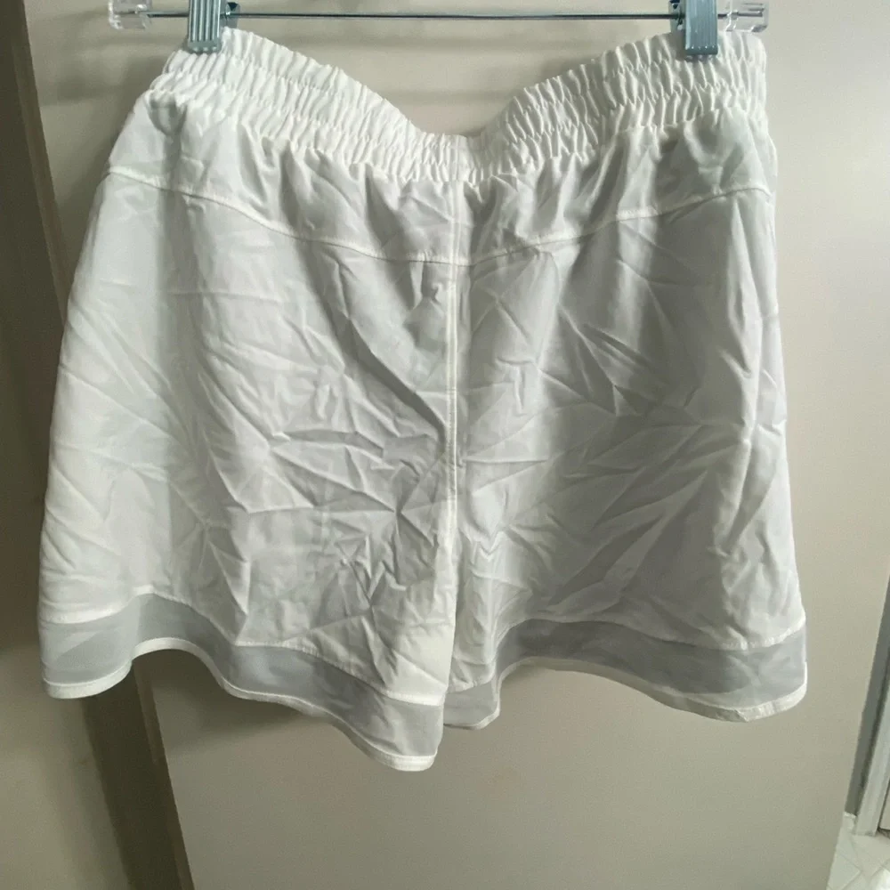 Avia Women's 2 in 1 White Athletic Shorts with Gray Compression Lining Size XXXL